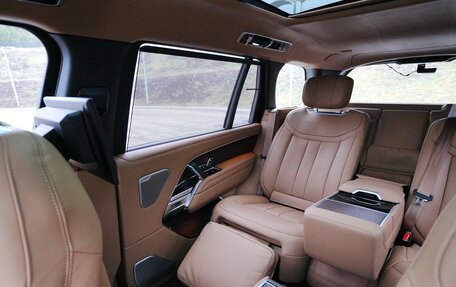 Land Rover Range Rover IV рестайлинг, 2024 год, 22 200 000 рублей, 25 фотография