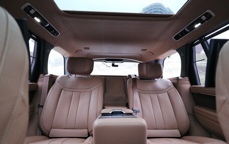 Land Rover Range Rover IV рестайлинг, 2024 год, 22 200 000 рублей, 28 фотография