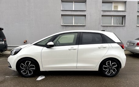Honda Fit, 2020 год, 1 570 000 рублей, 3 фотография