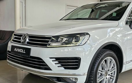 Volkswagen Touareg III, 2017 год, 3 379 000 рублей, 3 фотография