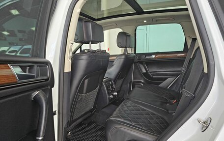 Volkswagen Touareg III, 2017 год, 3 379 000 рублей, 21 фотография