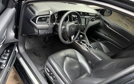 Toyota Camry, 2019 год, 1 930 000 рублей, 4 фотография