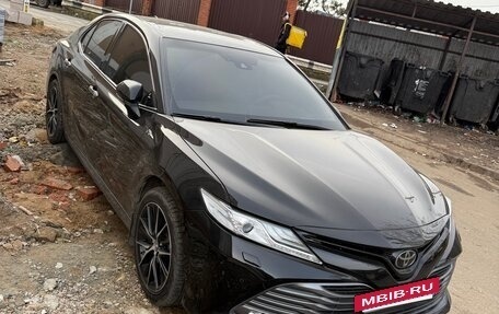 Toyota Camry, 2019 год, 1 930 000 рублей, 11 фотография