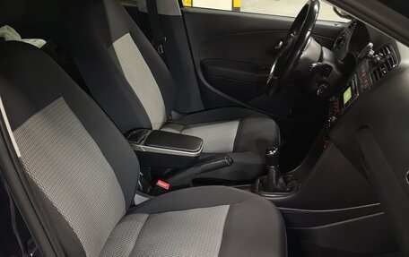 Volkswagen Polo VI (EU Market), 2013 год, 650 000 рублей, 18 фотография