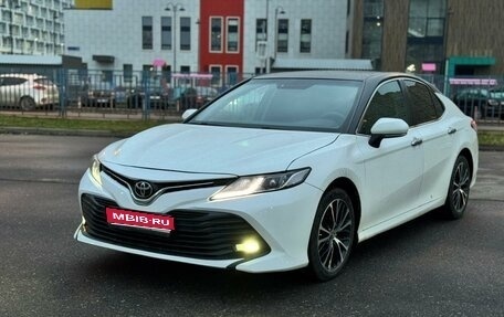 Toyota Camry, 2020 год, 1 675 000 рублей, 1 фотография