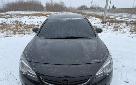 Opel Astra J, 2012 год, 795 000 рублей, 1 фотография