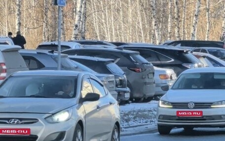 Hyundai Solaris II рестайлинг, 2011 год, 660 000 рублей, 1 фотография