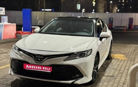 Toyota Camry, 2020 год, 1 675 000 рублей, 12 фотография