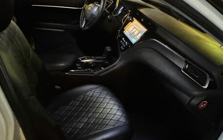 Toyota Camry, 2020 год, 1 675 000 рублей, 19 фотография