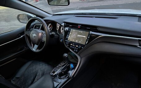 Toyota Camry, 2020 год, 1 675 000 рублей, 17 фотография