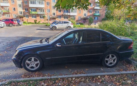 Mercedes-Benz C-Класс, 2001 год, 500 000 рублей, 3 фотография