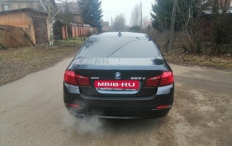 BMW 5 серия, 2014 год, 1 380 000 рублей, 4 фотография