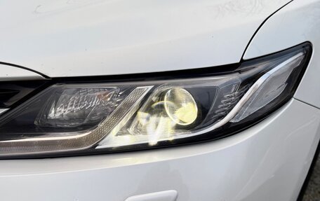 Toyota Camry, 2019 год, 2 750 000 рублей, 12 фотография