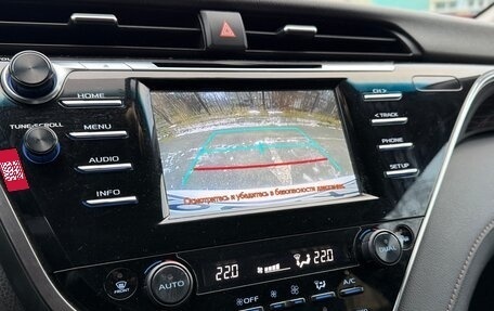 Toyota Camry, 2019 год, 2 750 000 рублей, 27 фотография