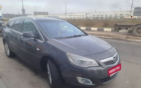 Opel Astra J, 2011 год, 730 000 рублей, 4 фотография