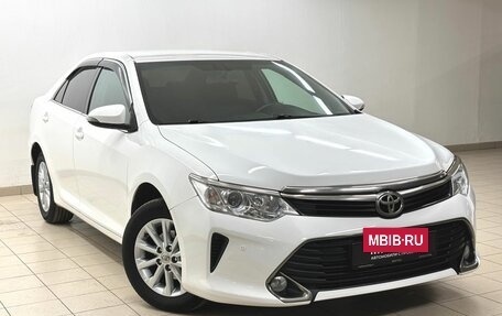 Toyota Camry, 2016 год, 1 850 000 рублей, 3 фотография