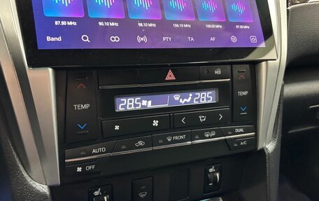 Toyota Camry, 2016 год, 1 850 000 рублей, 15 фотография