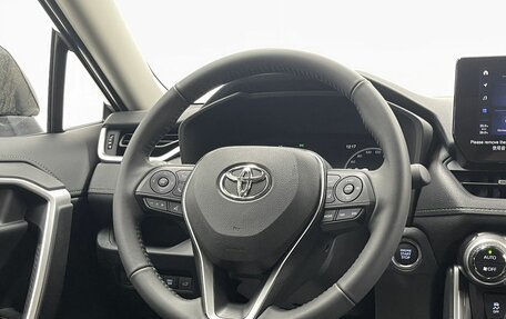 Toyota RAV4, 2025 год, 4 650 000 рублей, 21 фотография