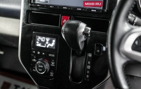 Toyota Tank I, 2017 год, 980 000 рублей, 13 фотография