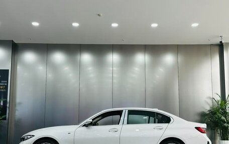 BMW 3 серия, 2024 год, 3 590 002 рублей, 12 фотография