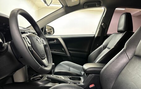 Toyota RAV4, 2019 год, 2 856 000 рублей, 11 фотография