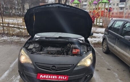 Opel Astra J, 2011 год, 700 000 рублей, 4 фотография
