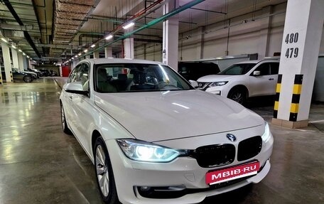 BMW 3 серия, 2012 год, 1 850 000 рублей, 2 фотография