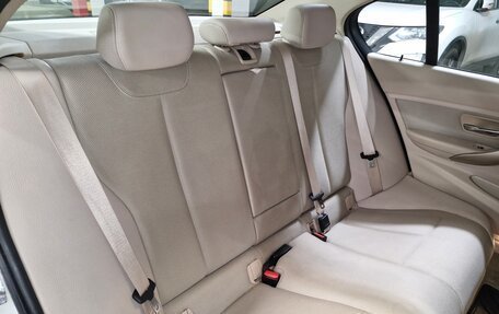 BMW 3 серия, 2012 год, 1 850 000 рублей, 18 фотография