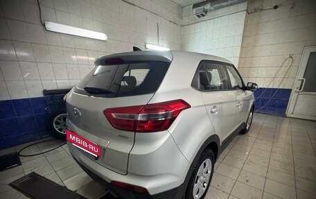 Hyundai Creta I рестайлинг, 2017 год, 1 820 000 рублей, 4 фотография