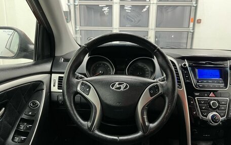 Hyundai i30 II рестайлинг, 2012 год, 849 000 рублей, 11 фотография