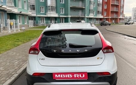 Volvo V40 Cross Country I, 2013 год, 1 325 000 рублей, 5 фотография