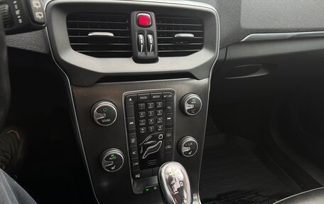 Volvo V40 Cross Country I, 2013 год, 1 325 000 рублей, 18 фотография