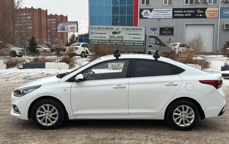 Hyundai Solaris II рестайлинг, 2017 год, 1 350 000 рублей, 3 фотография