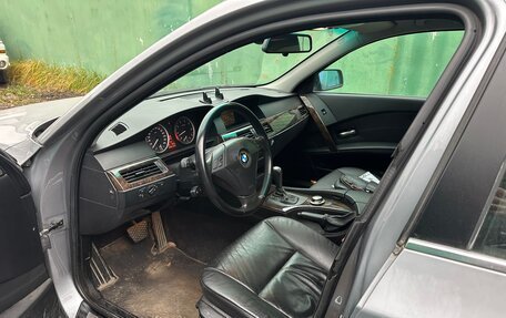 BMW 5 серия, 2004 год, 1 200 000 рублей, 4 фотография