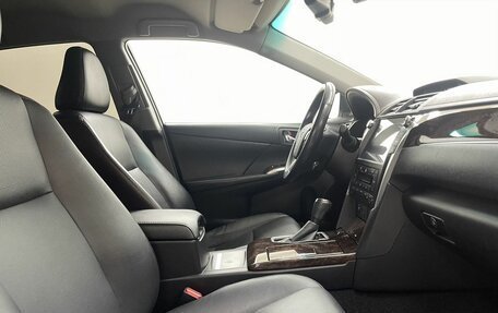 Toyota Camry, 2017 год, 2 335 000 рублей, 12 фотография