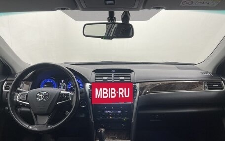 Toyota Camry, 2017 год, 2 335 000 рублей, 20 фотография