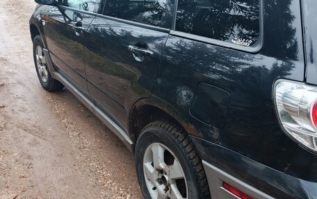 Mitsubishi Outlander III рестайлинг 3, 2003 год, 340 000 рублей, 4 фотография