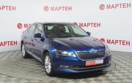 Skoda Superb III рестайлинг, 2018 год, 1 935 000 рублей, 3 фотография