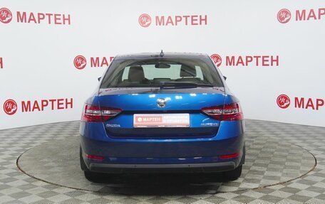 Skoda Superb III рестайлинг, 2018 год, 1 935 000 рублей, 6 фотография