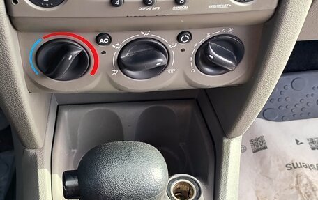 Renault Symbol, 2011 год, 520 000 рублей, 11 фотография