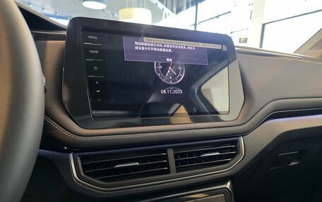 Volkswagen Tharu, 2025 год, 3 200 000 рублей, 18 фотография