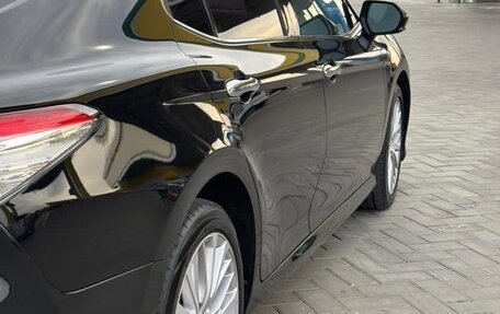 Toyota Camry, 2018 год, 2 700 000 рублей, 4 фотография