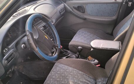 Chevrolet Niva I рестайлинг, 2005 год, 360 000 рублей, 7 фотография