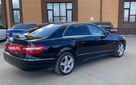 Mercedes-Benz E-Класс, 2012 год, 1 450 000 рублей, 3 фотография