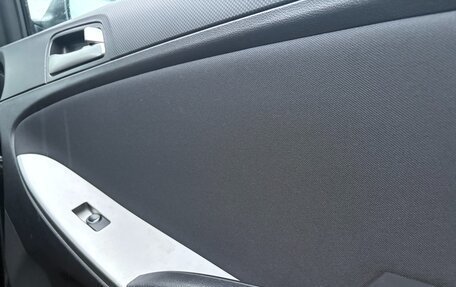 Hyundai Solaris II рестайлинг, 2015 год, 1 230 000 рублей, 14 фотография