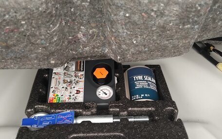 Volvo V60 I, 2013 год, 1 450 000 рублей, 26 фотография