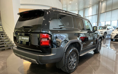 Toyota Land Cruiser Prado, 2024 год, 11 660 000 рублей, 6 фотография