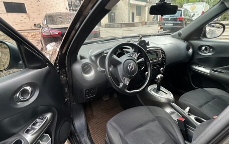 Nissan Juke II, 2013 год, 900 000 рублей, 15 фотография