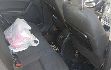 Skoda Yeti I рестайлинг, 2012 год, 897 000 рублей, 3 фотография