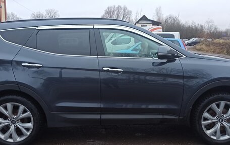 Hyundai Santa Fe III рестайлинг, 2016 год, 2 000 000 рублей, 4 фотография